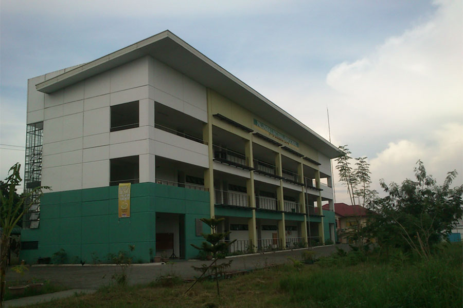 Paliparan High School