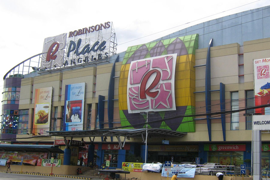 Robinsons Place – Angeles